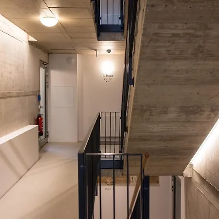 Aparthotel Kirchenplatz 5 *